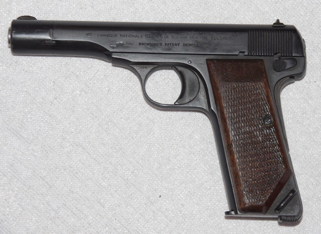 Браунинг 1910. Браунинг м1910. Browning, модель м 1910/22 (м 1922). Браунинг 1910/22 вид затвора.