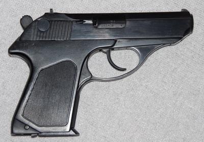 Russisk pistol - (Mod. PSM)