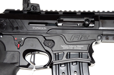 Typhoon F12 Defence G2 Neosport 12/76 - 56cm. Black