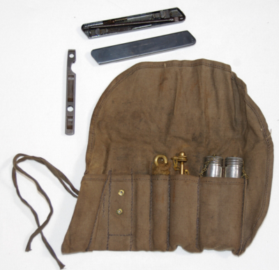 AG M/42 B - Rense/reservedele sæt