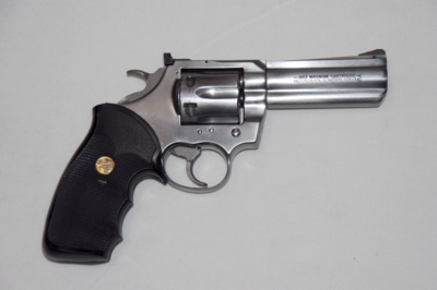 Colt Cobra revolver / Kal. .357 Magnum