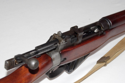 Lee Enfield riffel / No4 Mark I*