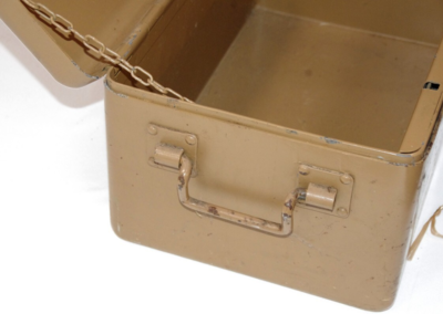 Stor stålboks / 2 låse