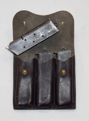 Norsk hylster og magasin-taske med 3 stk. magasiner