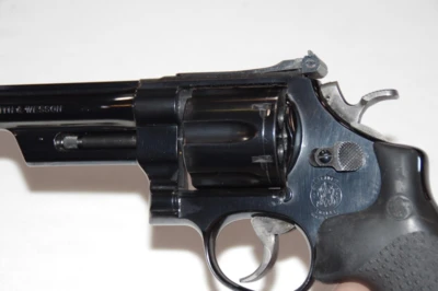 Smith & Wesson - Model 27 - Kaliber .357 Magnum