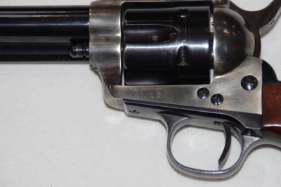 Uberti revolver - Model 1873 SAA - Kaliber .44 Spl.