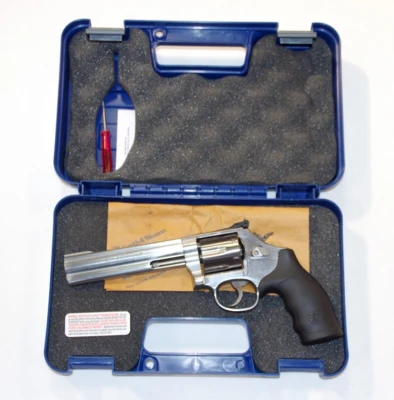 Smith & Wesson - Model 686-6