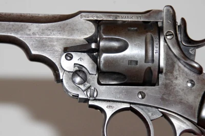Webley & Scott revolver / Mod. VI
