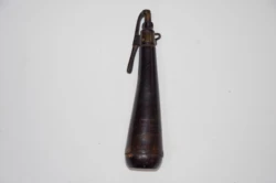 Gammel Krudthorn / Model 1822